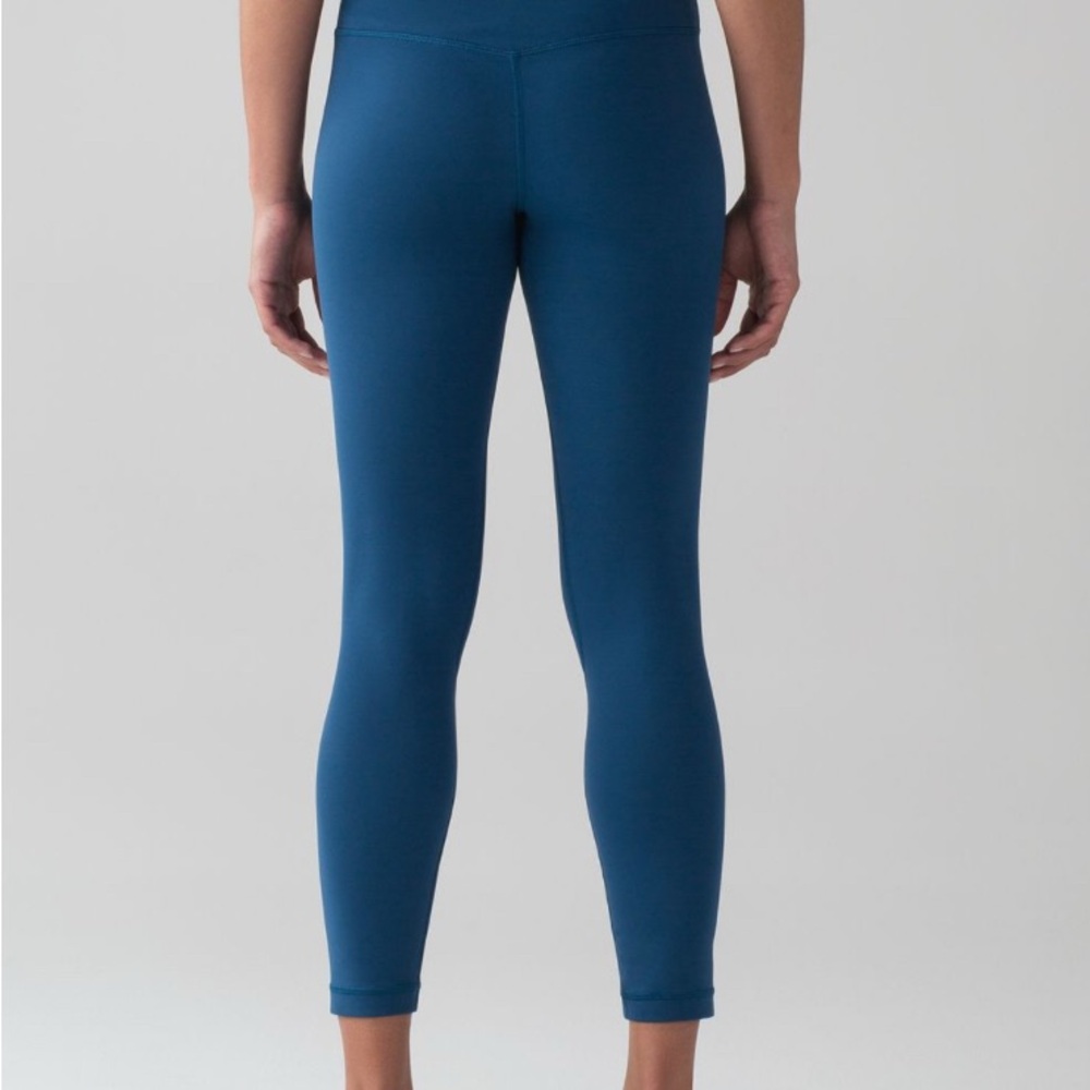 Women’s Blue Leggings